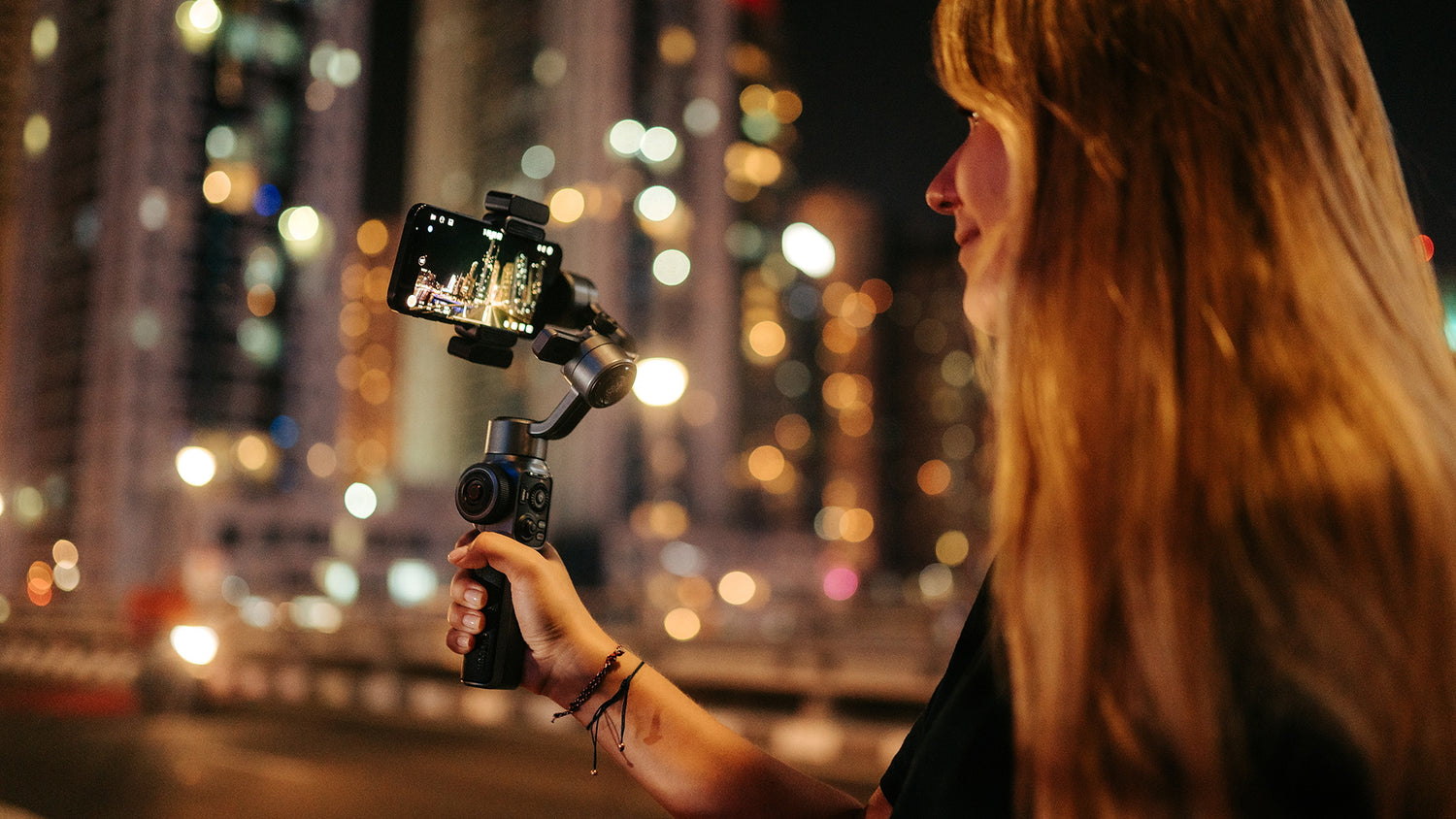 Why a Phone Stabilizer with Light is Essential for Vloggers