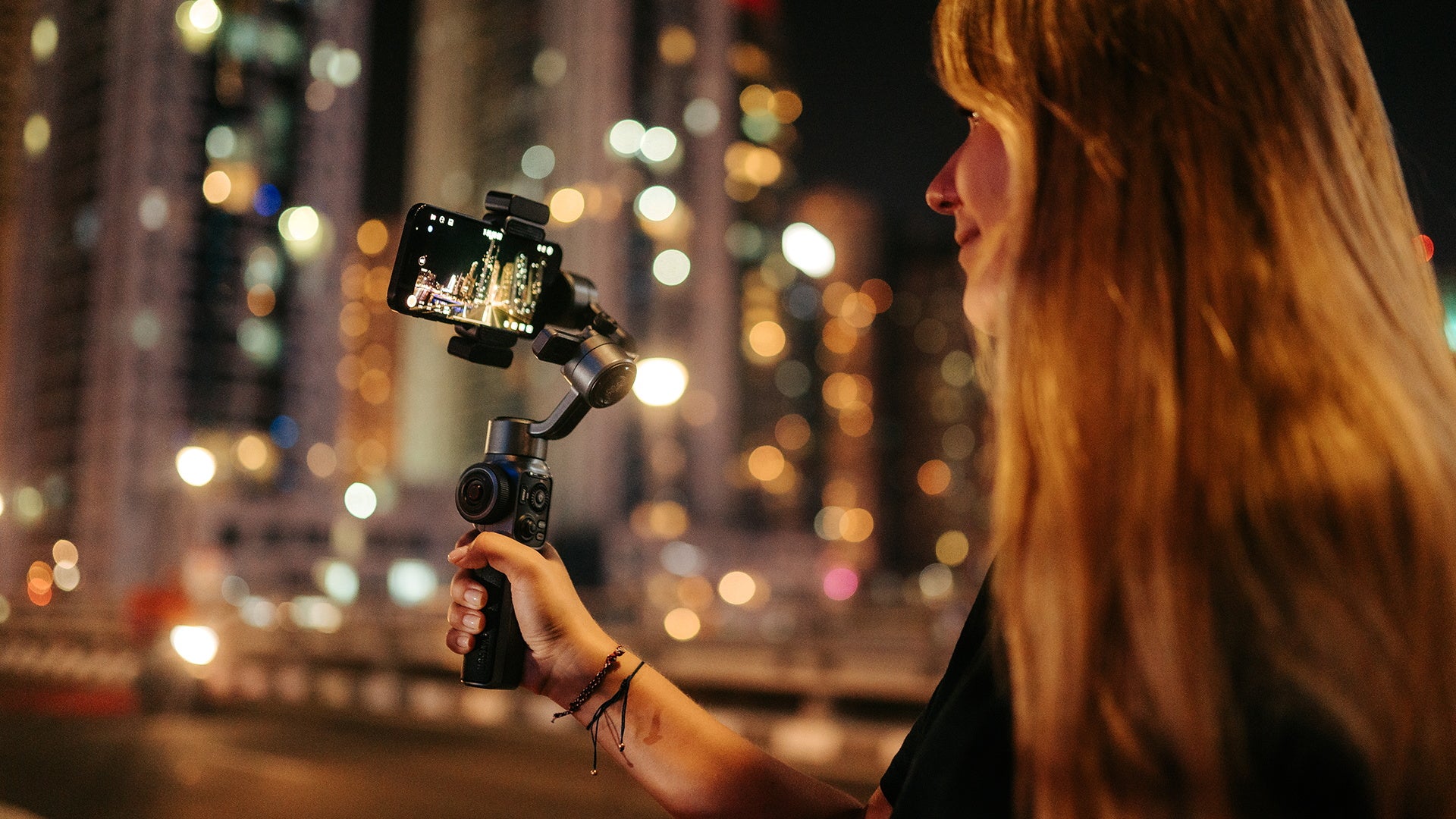Why a Phone Stabilizer with Light is Essential for Vloggers