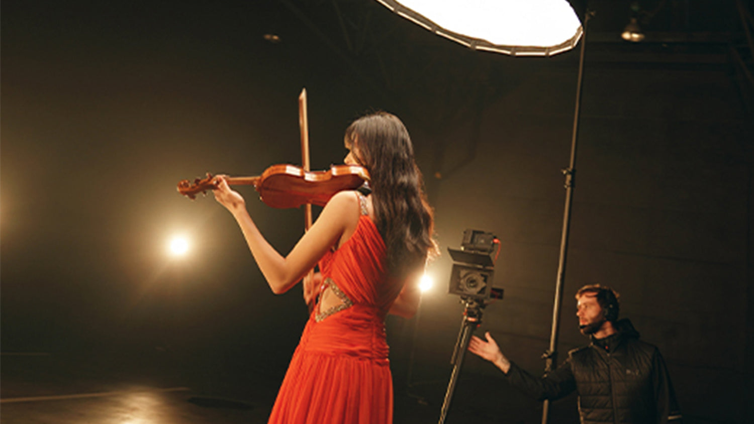 A key factor in photography:Lighting