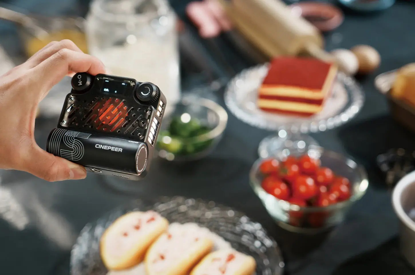 Take Your Food Photos to the Next Level: Expert Advice on Lighting, Composition and Styling