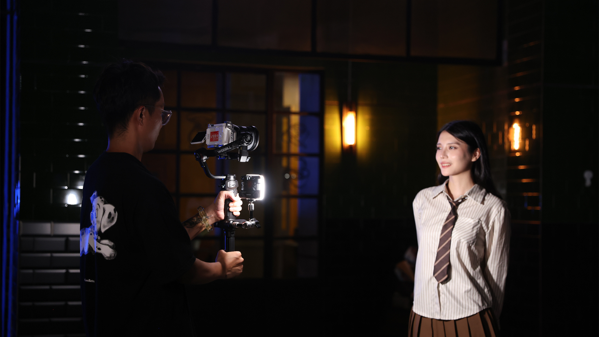 Mastering Night Portraits: How to Light Your Subject for a Cinematic Ambiance
