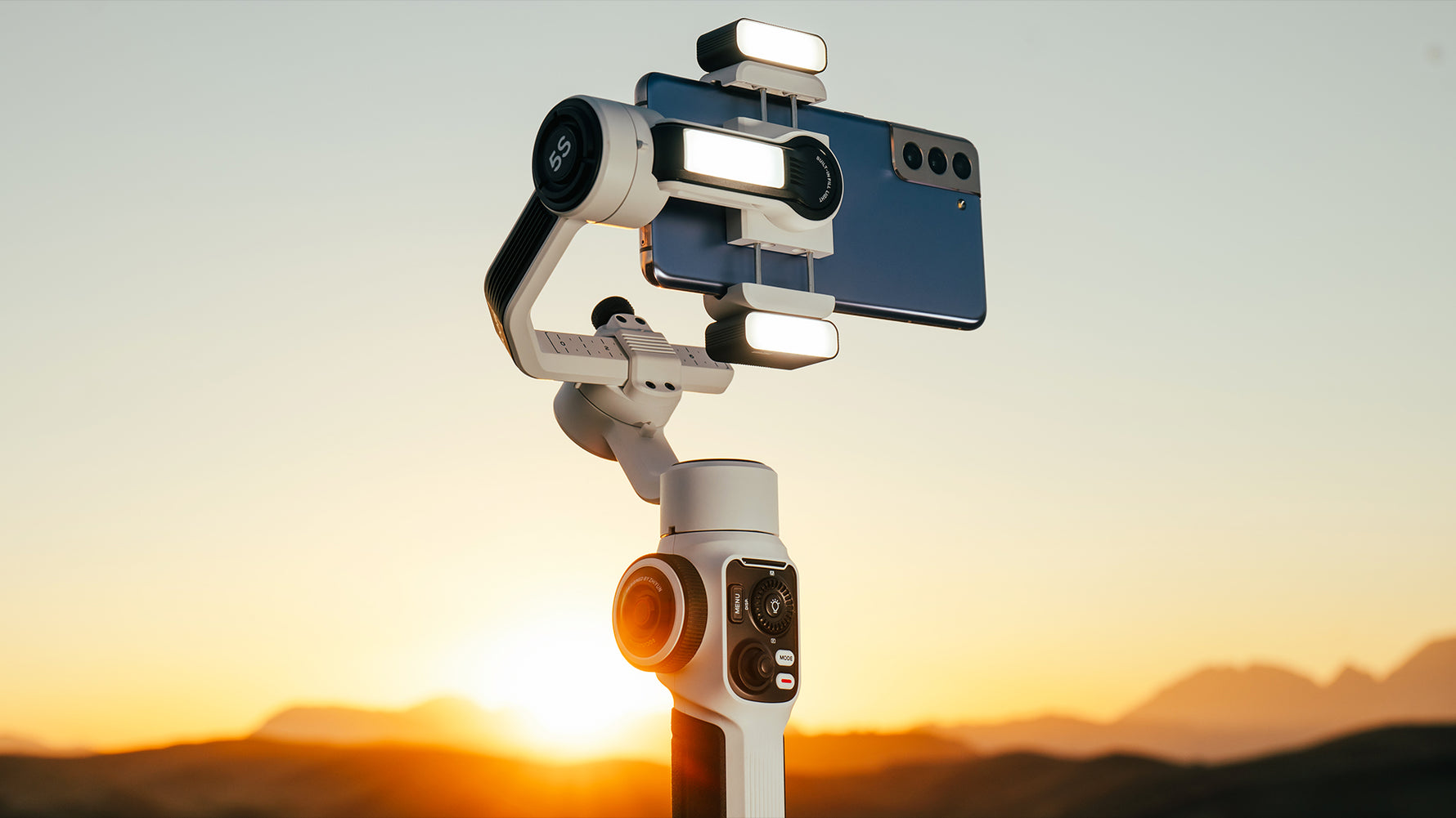 Mastering the ZHIYUN SMOOTH 5S: Empowering Beginners in Photography