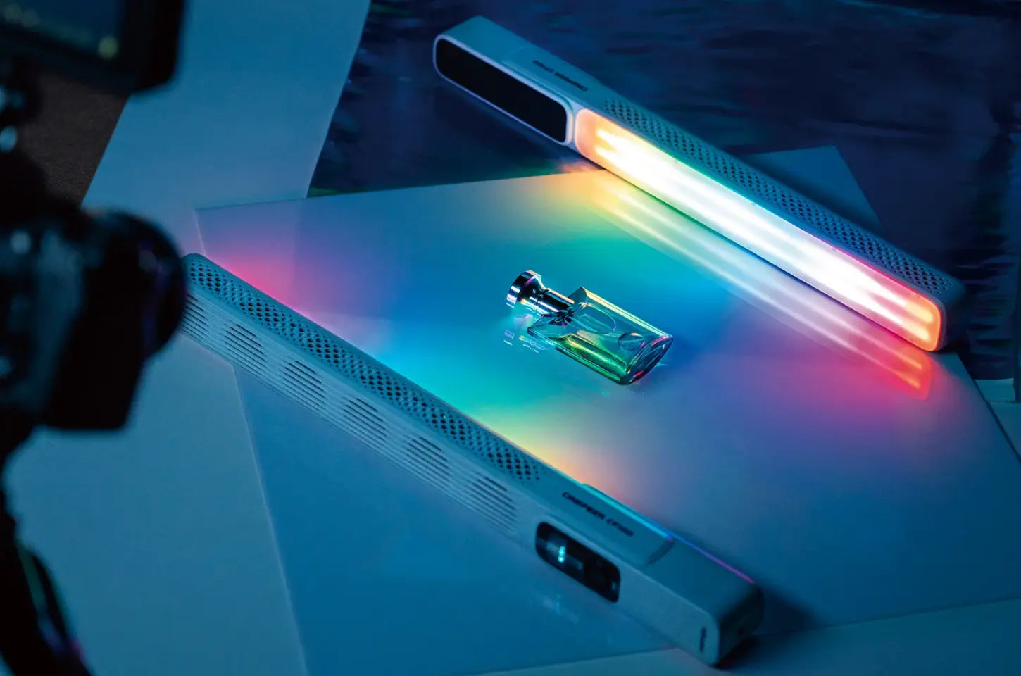 Full-Color RGB and Advanced Cooling: The ZHIYUN CINEPEER C100 & CF100 for Professional Lighting Control