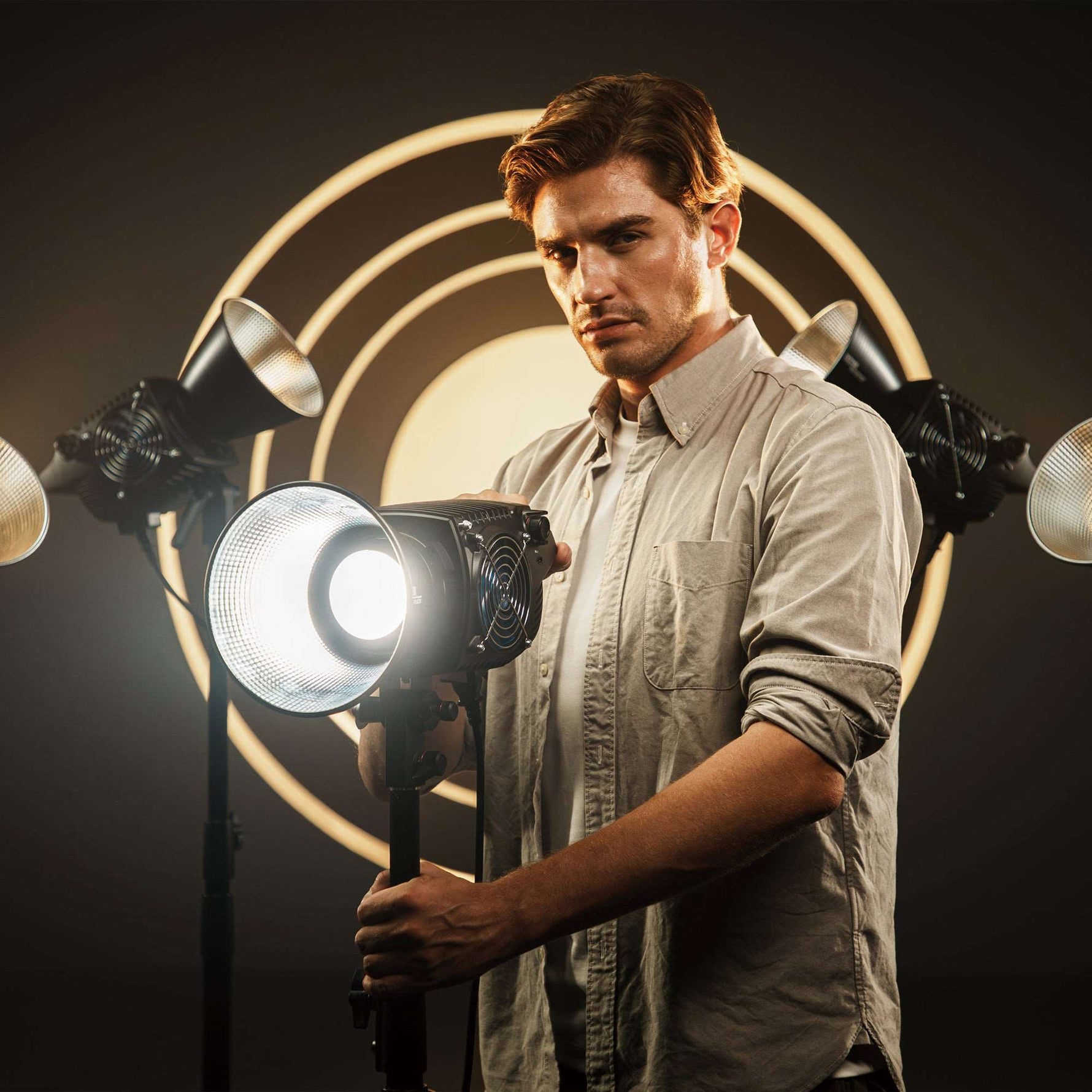 ZHIYUN MOLUS B-Series lights, 100W to 500W, ZY Vega App, K1 Controller, 2700K-6500K color rendering