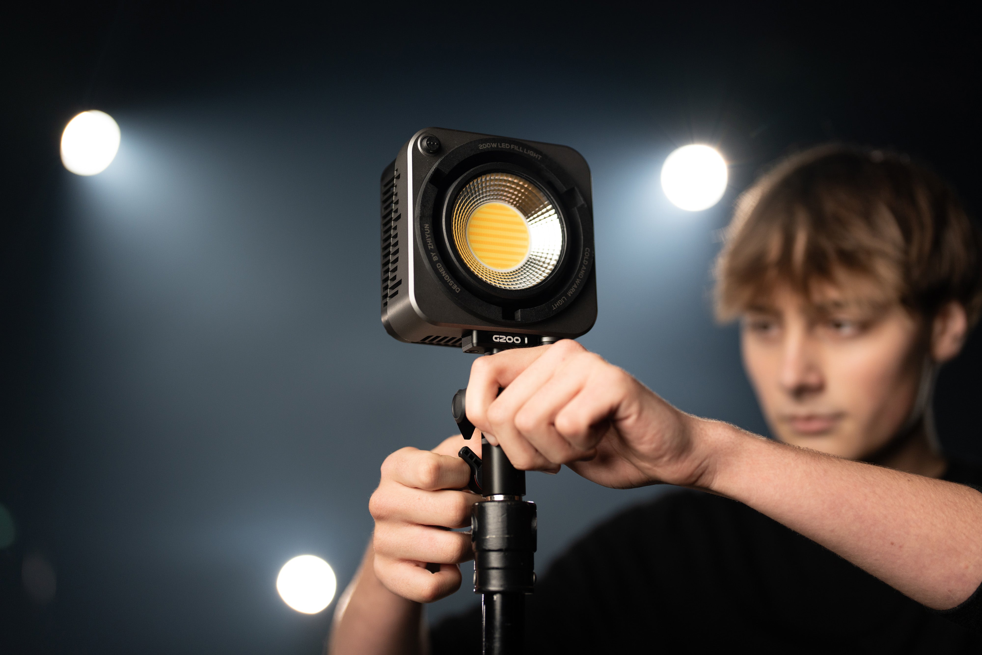 MOLUS G200 | COB light | ZHIYUN Store