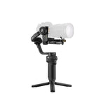 ZHIYUN Weebill 3S: Switch seamlessly, and control wirelessly—sling mode 2.5 for flexibility, built-in fill light, 11.5 hours runtime.