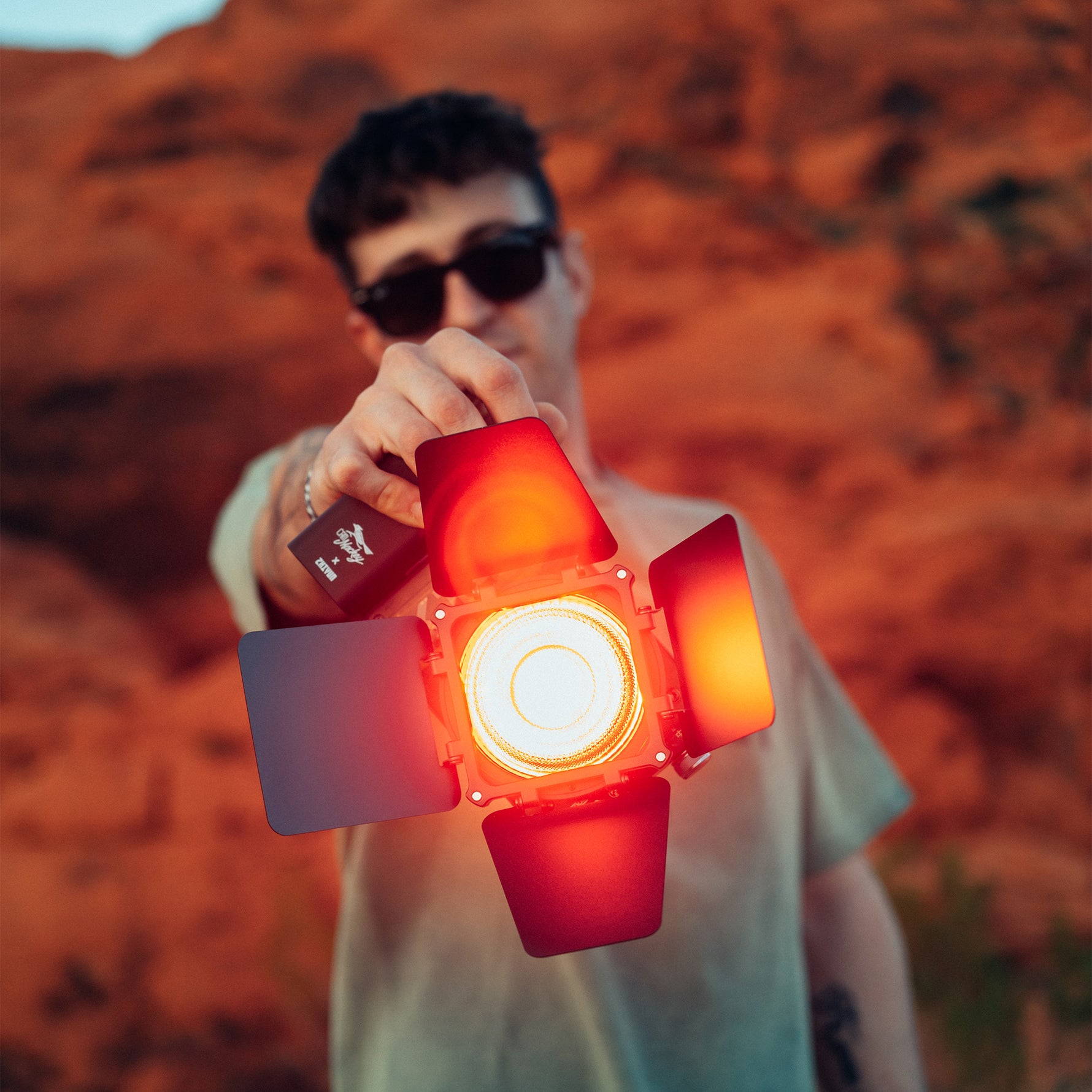 Compact RGB LED video light for professional videography – MOLUS X100 RGB